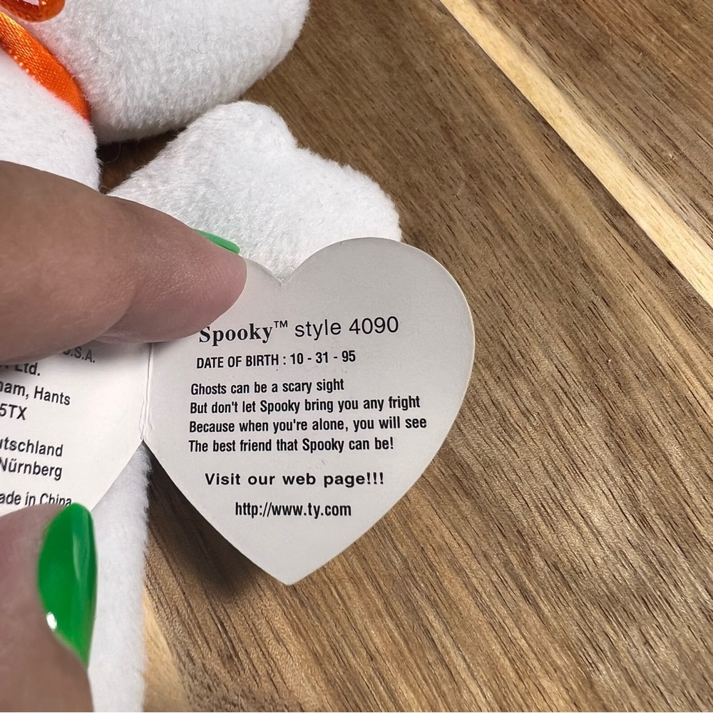 Vintage TY 1995 Spooky Ghost Beanie Baby - Picture 10 of 10